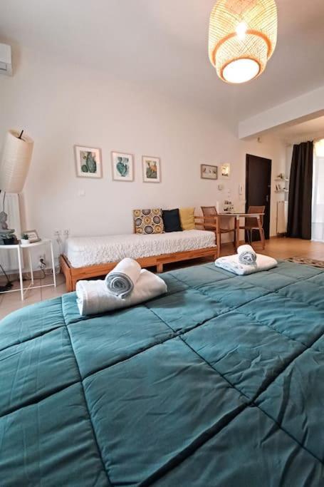 Comfy City Hideaway Kalamáta Buitenkant foto